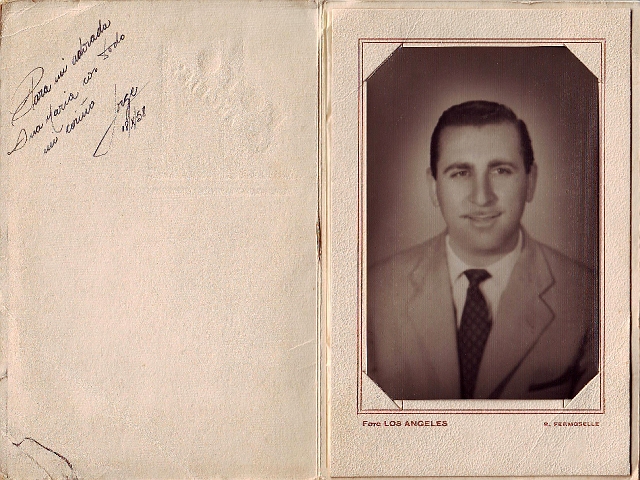 Jorge R. Messano, en foto para Ana Maria Barreiro, su prometida: Para mi adorada Ana Mar�a con todo mi cari�o. Jorge. 18/X/1958